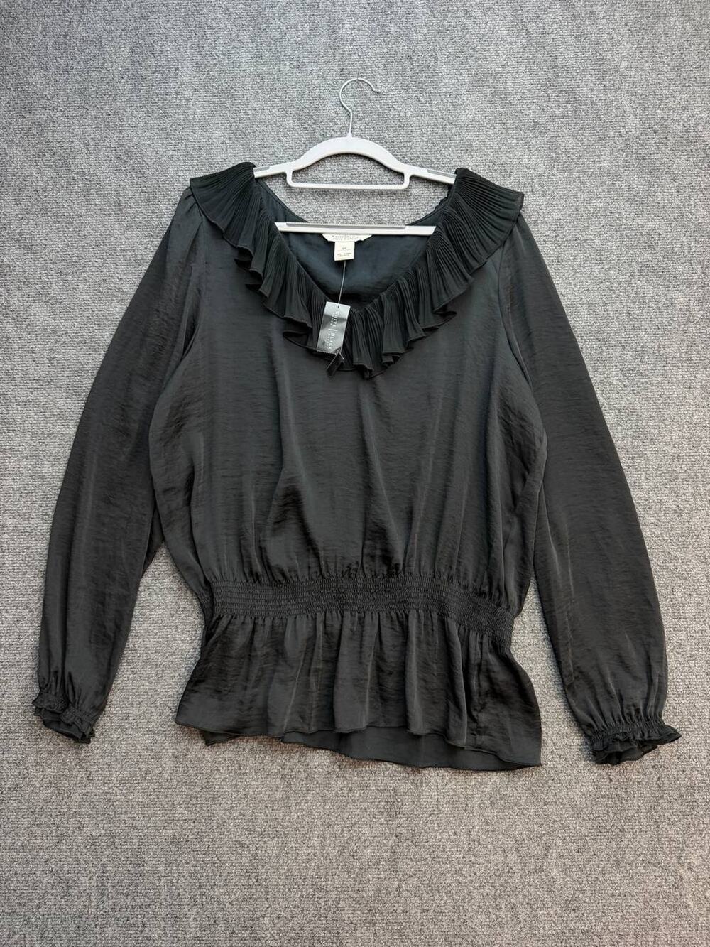 White House Black Market Women's XL Black Ruffle Neck Smocked Peplum Blouse NWT
